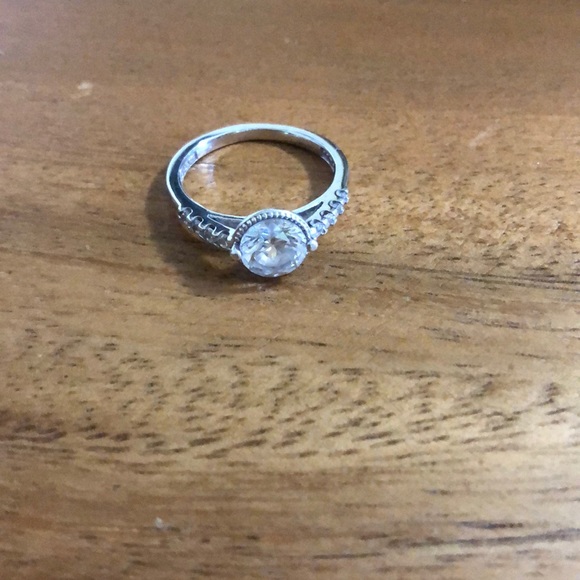 Sterling Silver CZ Ring - Picture 2 of 4